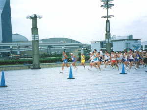 スタートの様子