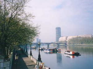 �e���Y��