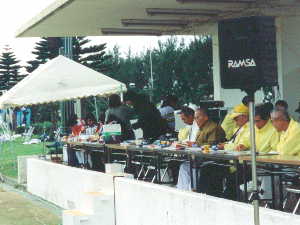 はしゃぐ古代まこと